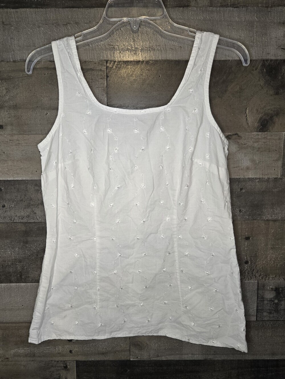 Vintage Faded Glory White Embroidered Tank Top